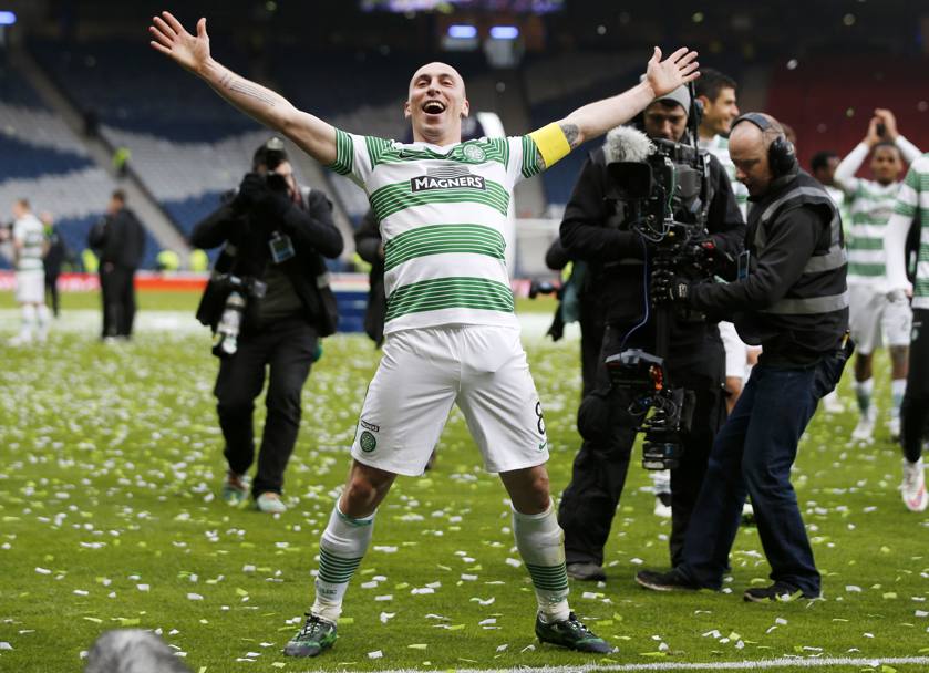 L&#39;incontenibile gioia del capitano del Celtic, Scott Brown (Reuters)